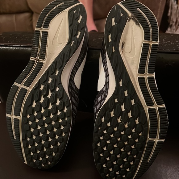 Nike Pegasus 35 Sneakers - Picture 3 of 6